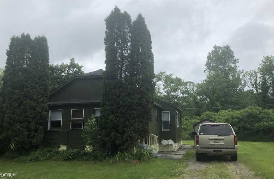 1st image of 3332 Moak St