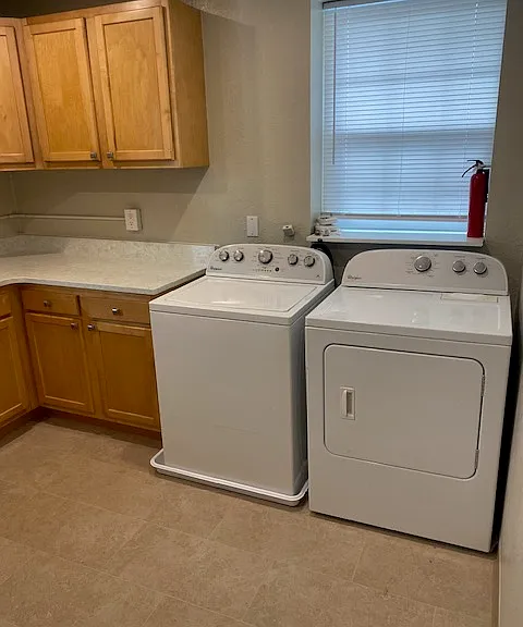 638 E 12th Ave #MAIN LEVEL — Photo 33