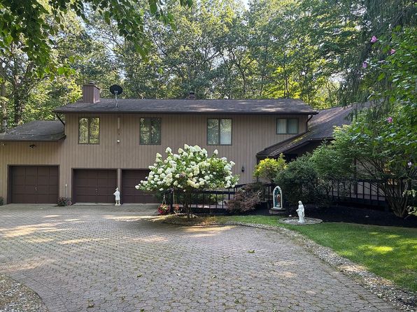 56A Sleepy Hollow Rd