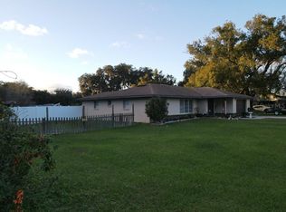 4705 Seaberg Rd, Zephyrhills, FL 33541