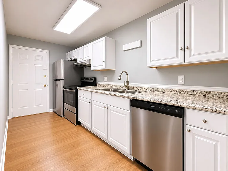 412 Fairfax Dr #6 — Photo 62