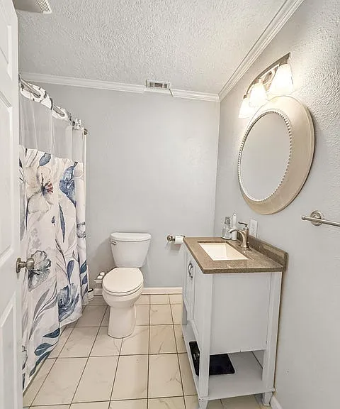 303 Knapp St — Photo 14