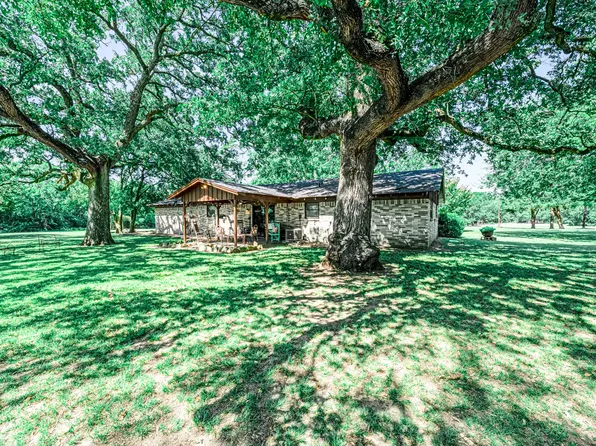 2341 Fm 2649, Lone Oak, TX 75453