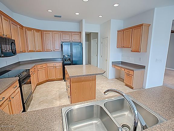 5th image of 9840 SE 125th Ln