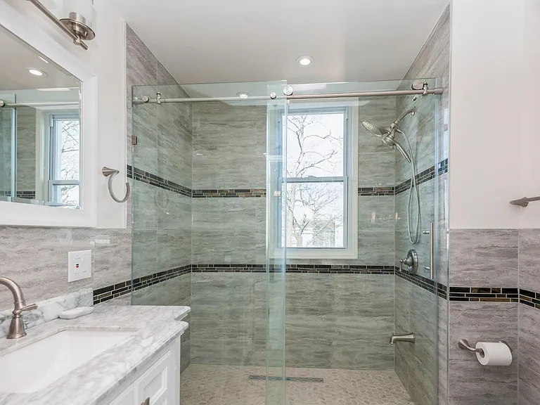 302 Union St #3 — Photo 6
