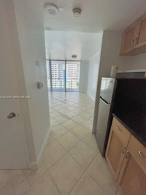 Bay Park Towers Condo — Photo 4