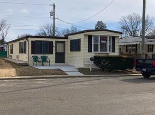 720 Berry Rd #95, Wilmington, DE 19810