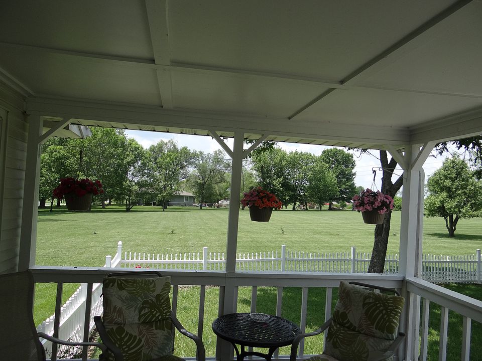 2nd image of 6010 E 210th St