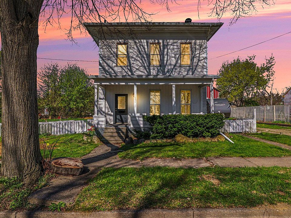 1st image of 1006 Maple Ave