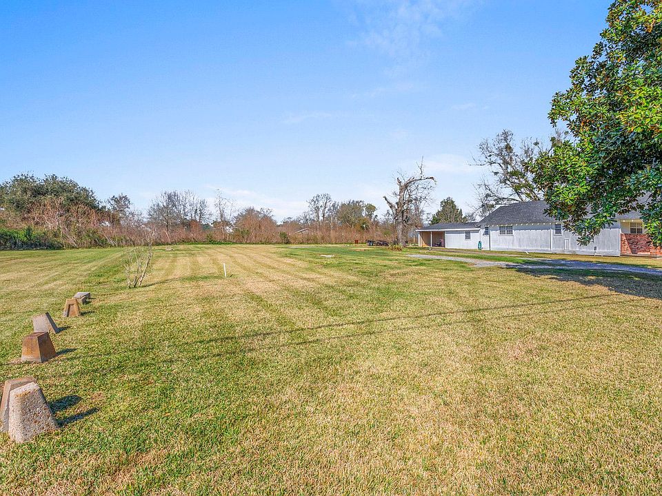 1st image of 5146 Elliott Rd