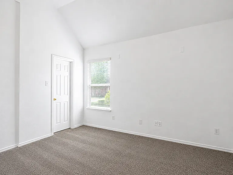 10057 Wyndbrook Dr — Photo 15