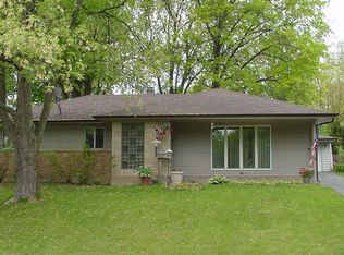 4 Nassau Ct, Park Forest, IL