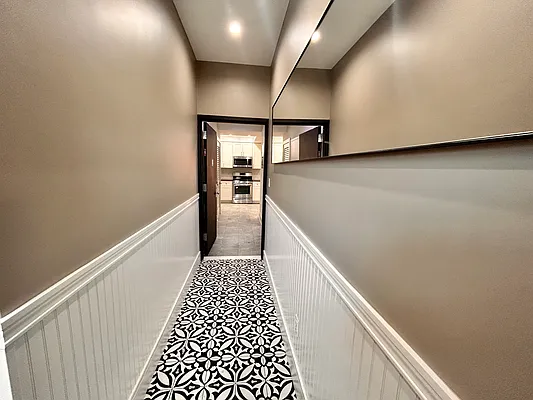 Rented by Fifth & Forever LLC | media 28