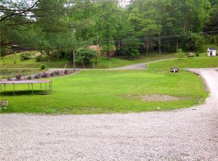 4924 Coal River Rd, Tornado, WV 25202