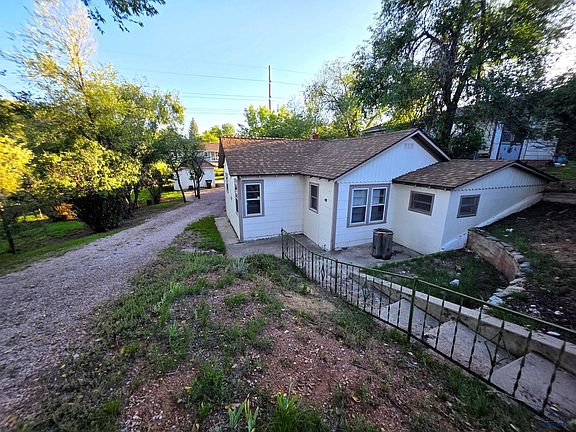 2nd image of 2317 Wilson Ave