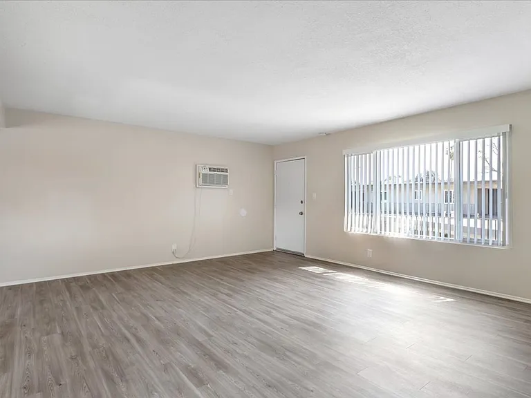 MAGNOLIA WEST APARTMENTS- RIVERSIDE, CA — Photo 85