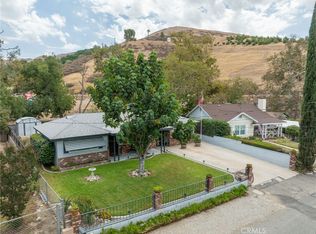 1212 Zanjero Ct, Mentone, CA 92359
