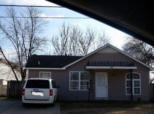 909 E Huntsville Ave, Springdale, AR 72764