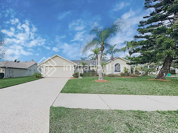 4926 Buttonwood Dr, Melbourne, FL 32940