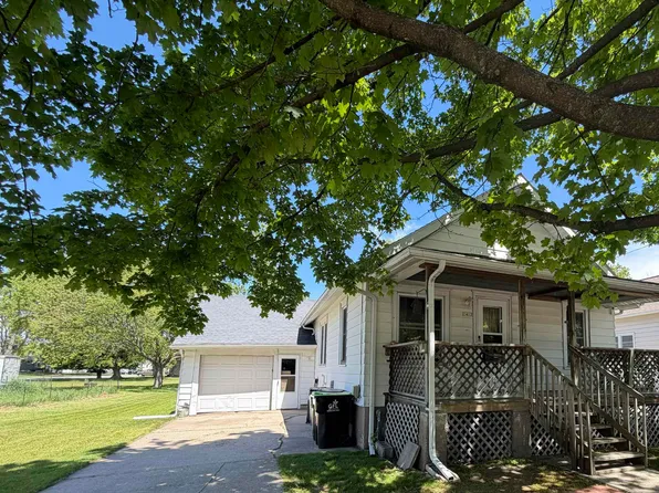 1412 34th Ave, Menominee, MI 49858