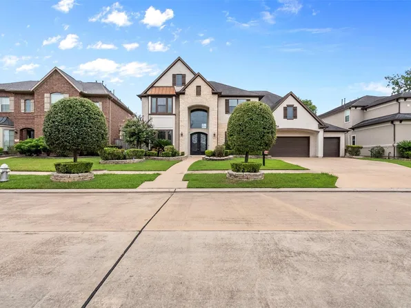 5218 Limestone Hill Ln, Sugar Land, TX 77479