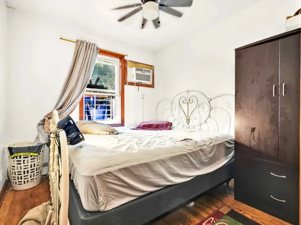 150-12 109th Avenue image 18 of 24