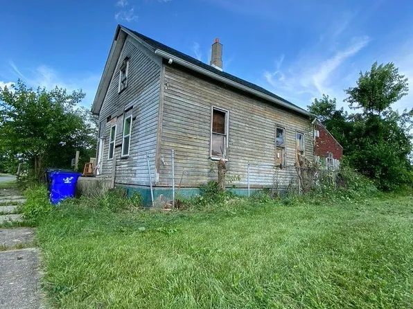 2642 E Willis St, Detroit, MI 48207