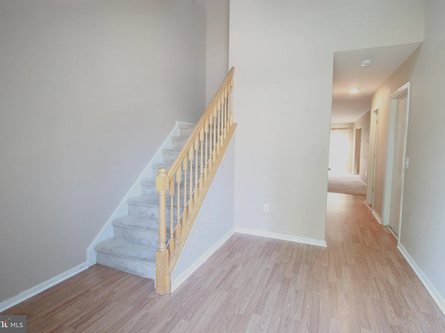 3 bed, 2.5 bath, 1540 sqft, $2,395 — Photo 2