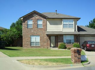 304 Pine Cove Ct, Norman, OK 73071
