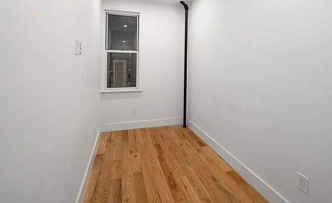 Rented by Compass | media 17