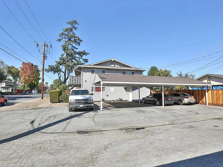 7060 Princevalle St — Photo 14