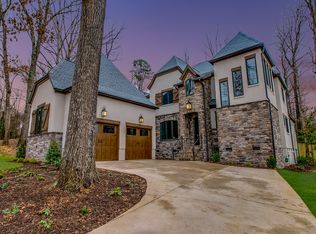 7811 Park Rd, Charlotte, NC 28210