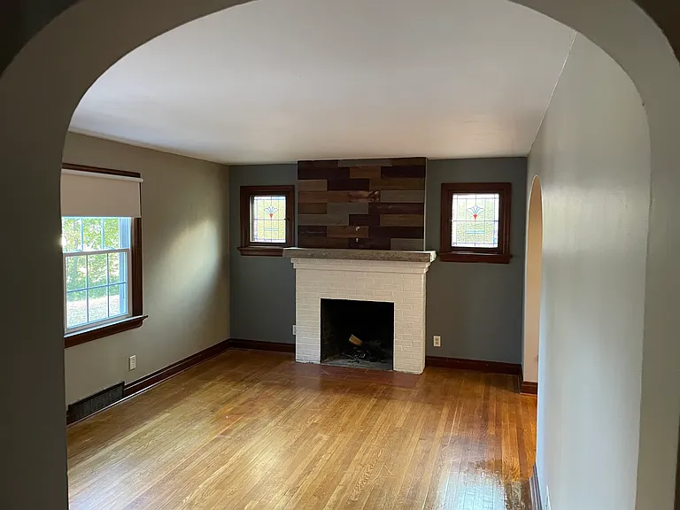 260 Old Sulphur Spring Rd — Photo 5
