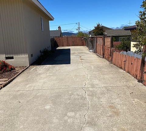 Side driveway.