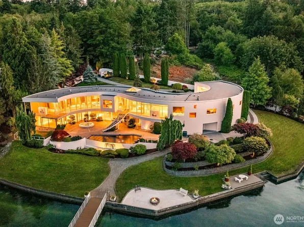 2715 50th Avenue NW, Gig Harbor, WA 98335