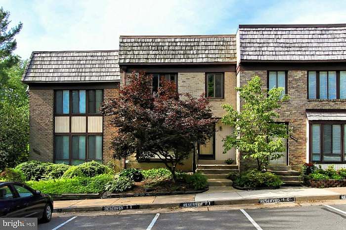 1st image of 10320 Cherry Blossom Ct