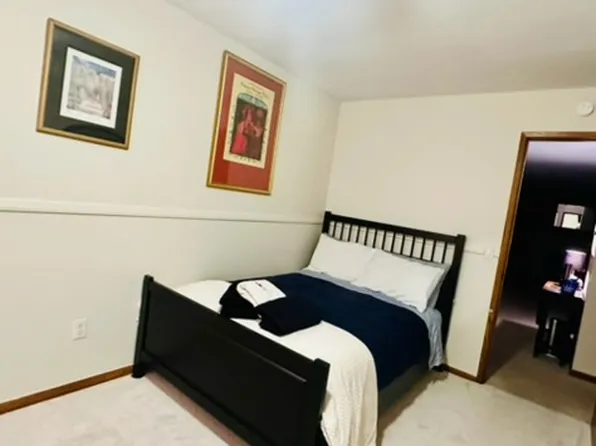 (undisclosed Address), Kirkland, WA 98034
