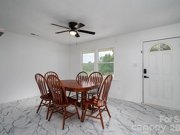 4th image of 363 Don McGinnis Rd