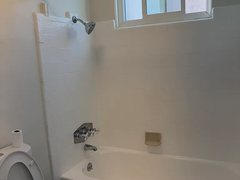 505 S Eremland Dr #1 — Photo 9