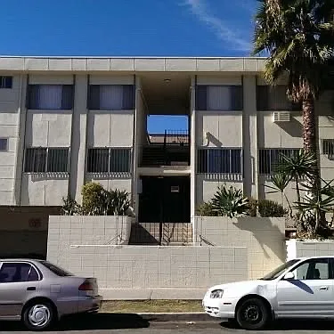 275 Lucas Ave #11 — Photo 2