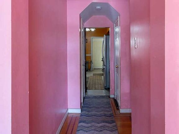 3rd image of 15712 Baisley Blvd