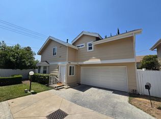 1964 E Villa St, Pasadena, CA 91107