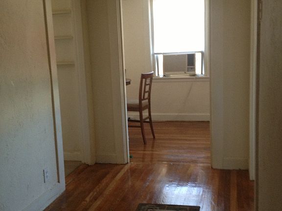 2nd image of 291 Newport Ave APT 31