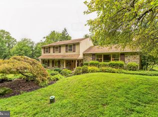 125 W Bishop Hollow Rd, Media, PA 19063