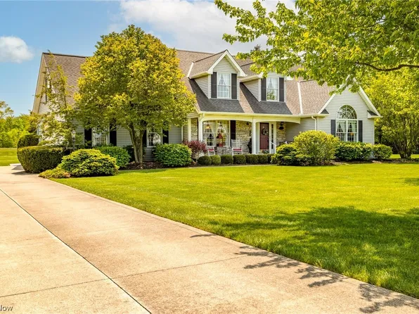 24305 Snell Rd, Columbia Station, OH 44028