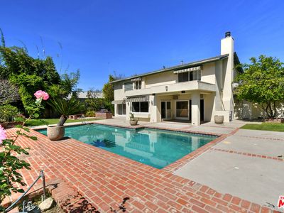 17616 Corinthian Dr, Encino, CA, 91316