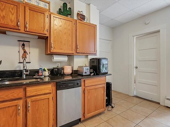 4th image of 10 Bynner St APT 1
