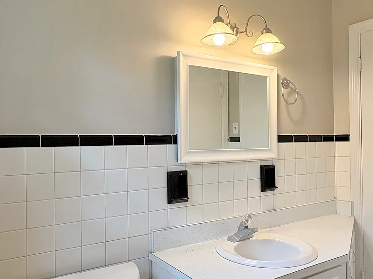 1573 Three Springs Rd — Photo 14