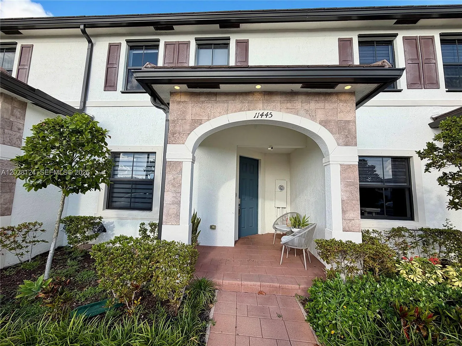 Aquabella North — Photo 1