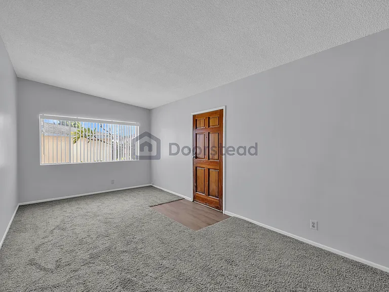 18103 S Harvard Blvd #B — Photo 5